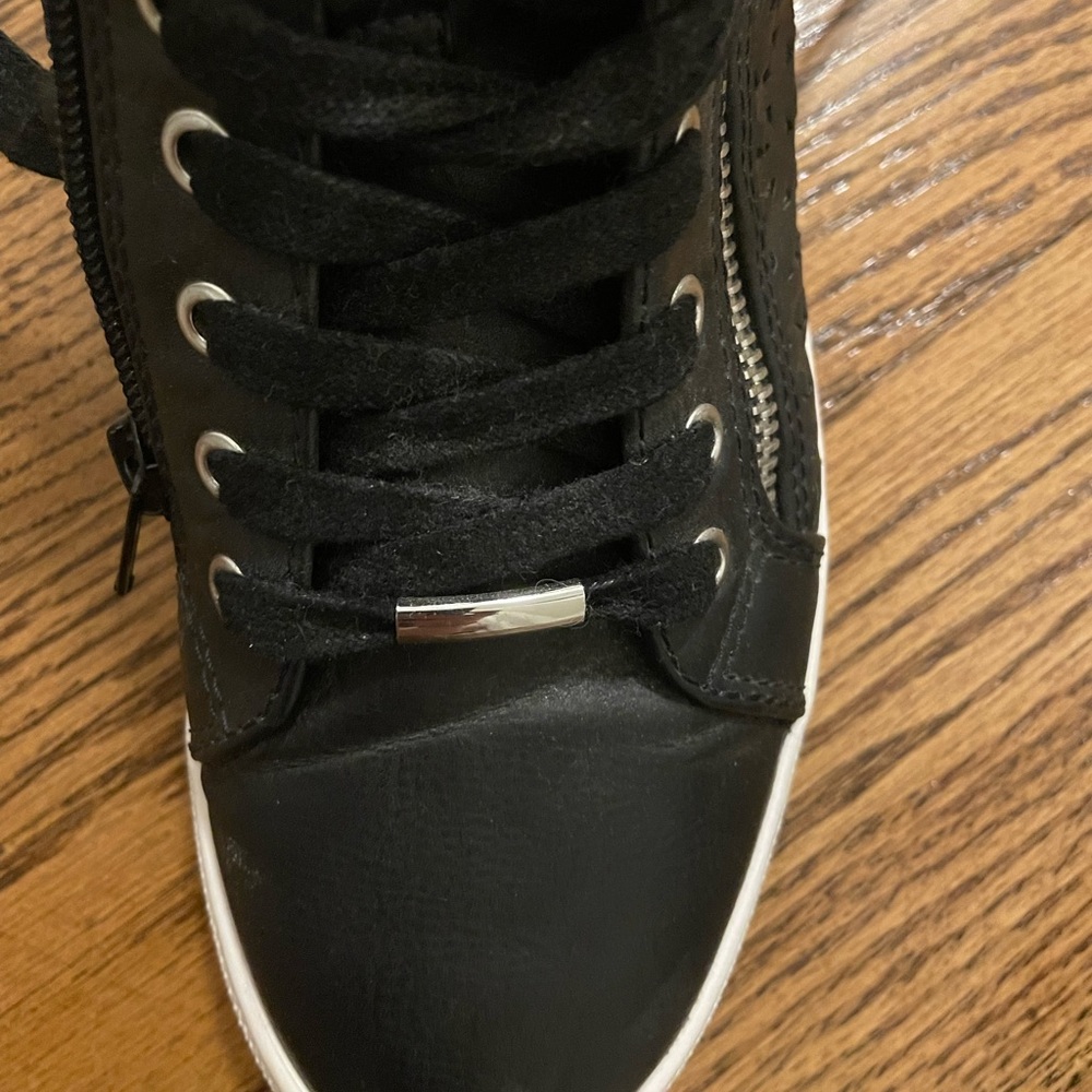 Black Steve Madden High-Top Sneakers - Picture 6 of 16